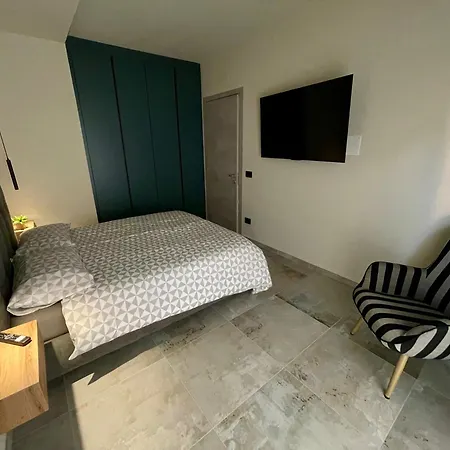 Cervus Terrazza E Parcheggio Διαμέρισμα *