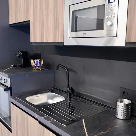 Cervus Terrazza E Parcheggio Appartement Aosta