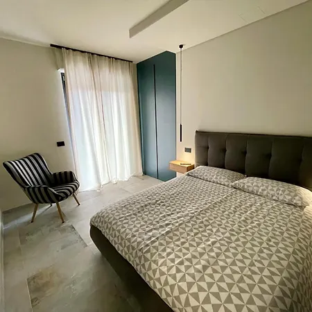 Cervus Terrazza E Parcheggio Apartamento Aosta