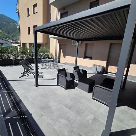 Cervus Terrazza E Parcheggio Apartment Aosta