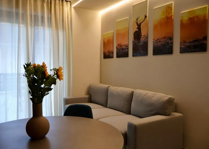 Cervus Terrazza E Parcheggio * Αόστα